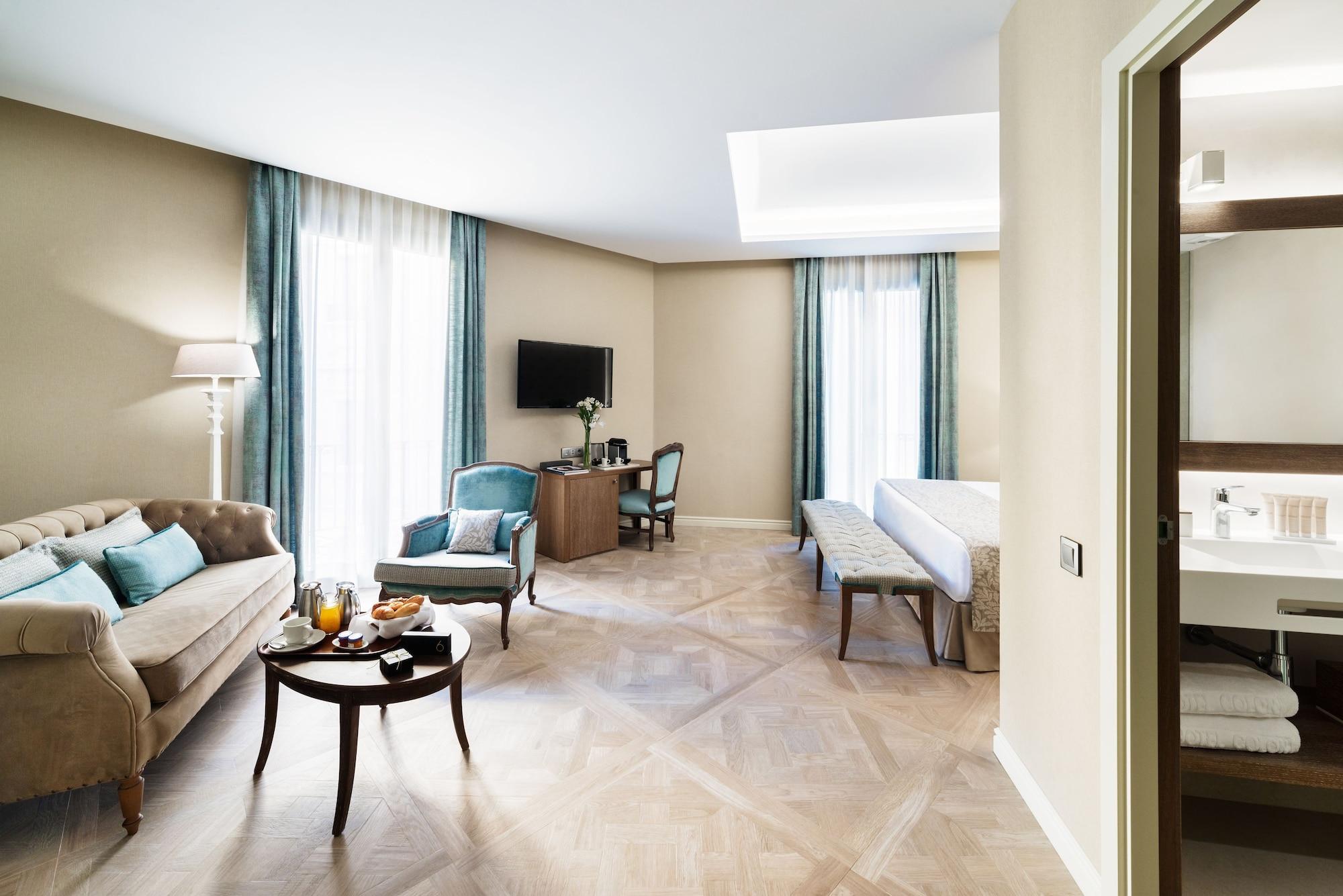 Lamaro Hotel Barcelona Kültér fotó Deluxe Room
