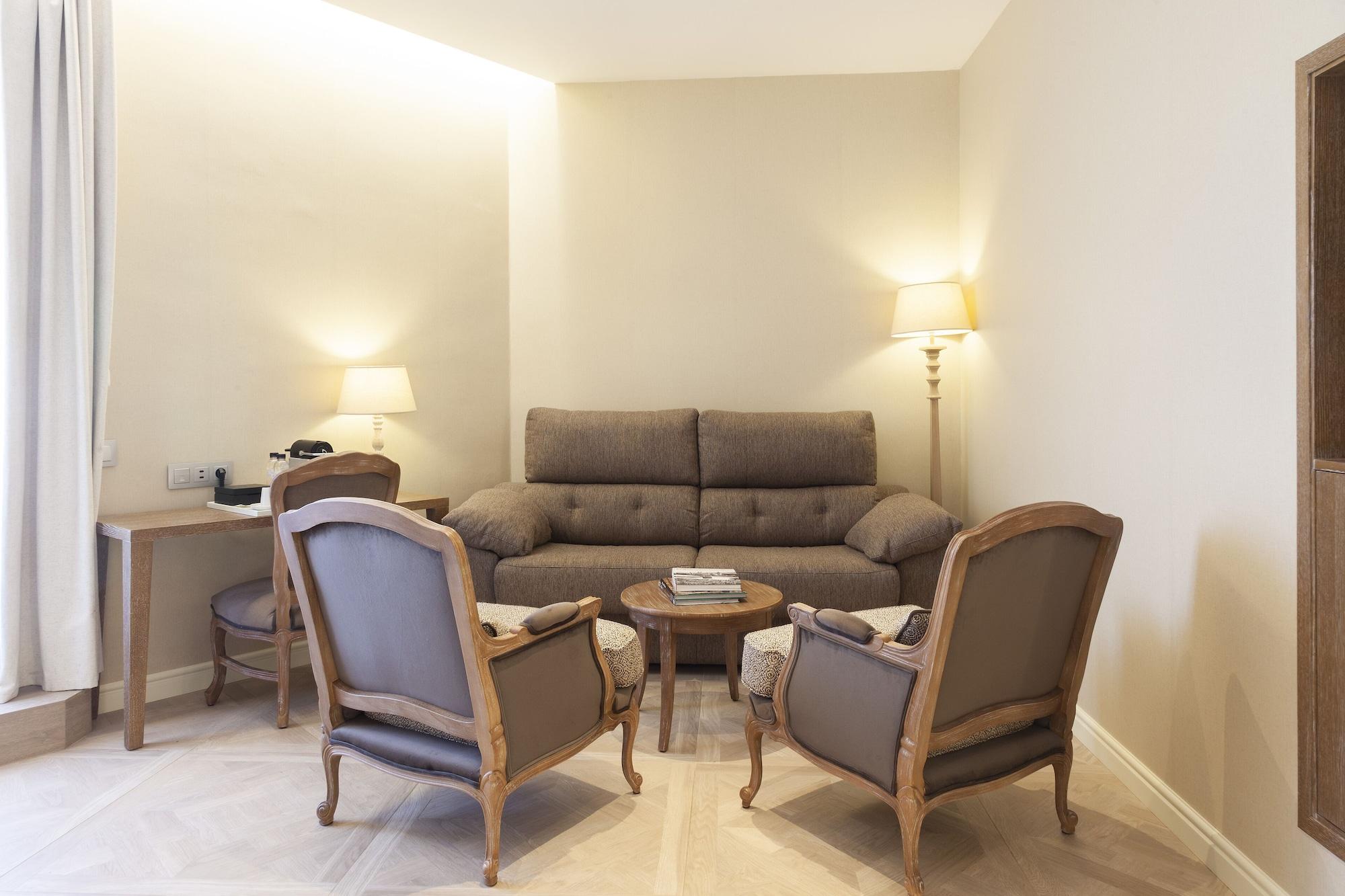 Lamaro Hotel Barcelona Kültér fotó A living room