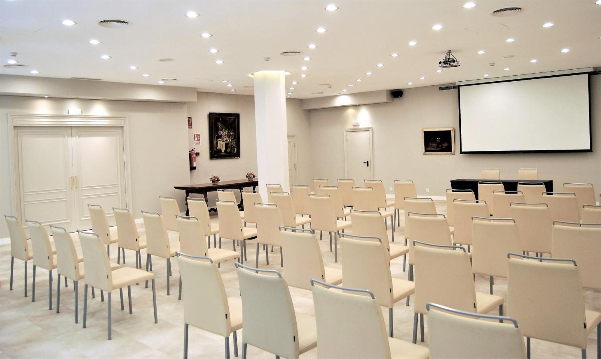 Lamaro Hotel Barcelona Kültér fotó The conference room